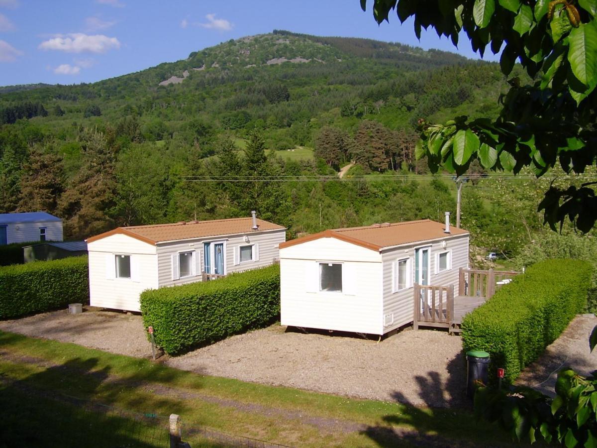 Camping " Le Grun De Chignore" 沃洛尔维尔 客房 照片