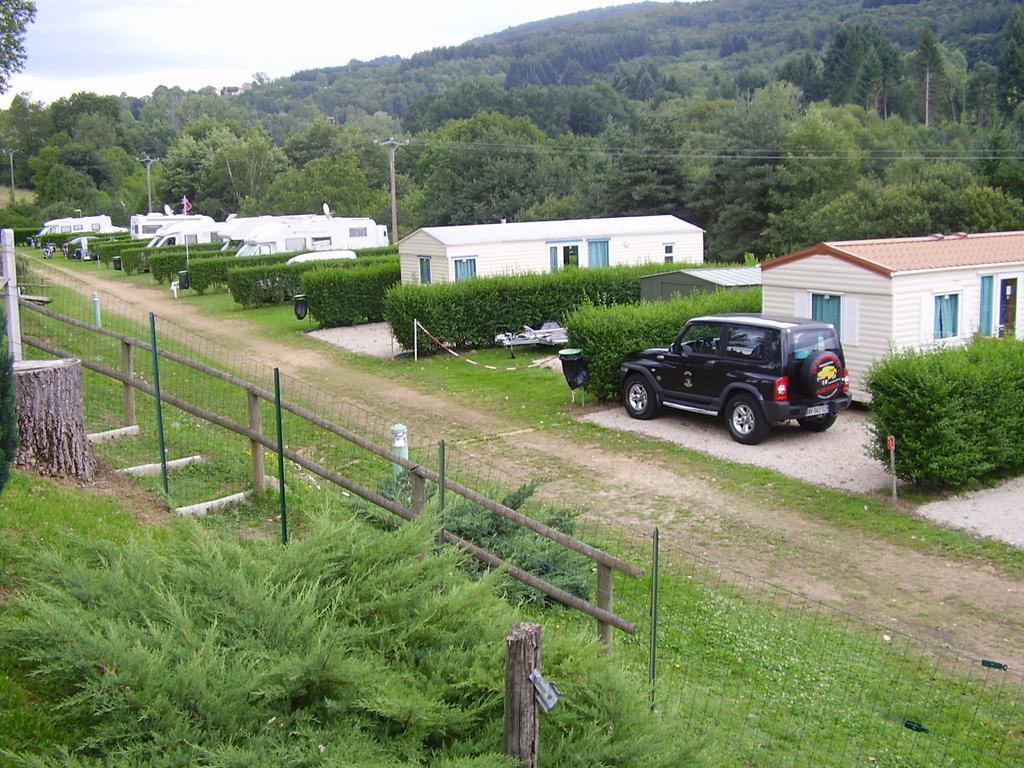 Camping " Le Grun De Chignore" 沃洛尔维尔 外观 照片